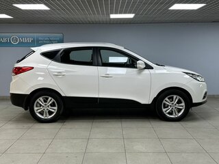 2013 Hyundai ix35 I, белый, 1350000 рублей, вид 4