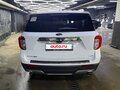 2020 Ford Explorer VI, белый, 4550000 рублей - вид 2