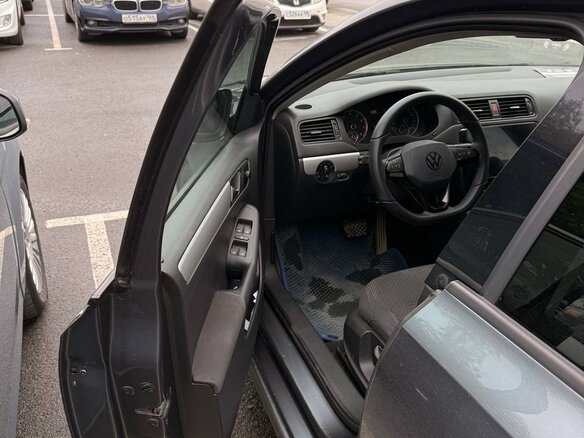 2011 Volkswagen Jetta VI, серый, 949000 рублей - вид 15