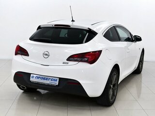 2012 Opel Astra GTC J Рестайлинг, белый, 720000 рублей, вид 4