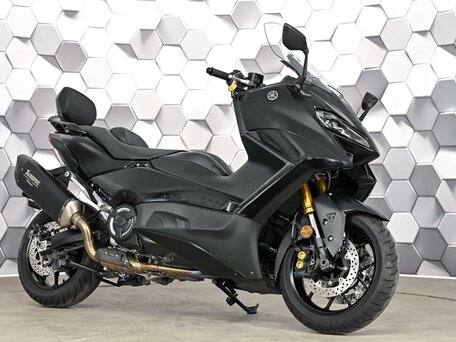 2023 Yamaha TMAX, чёрный, 1477000 рублей, вид 1