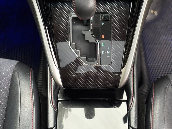 2017 Toyota Harrier III (XU60) Рестайлинг, чёрный, 2980000 рублей - вид 25