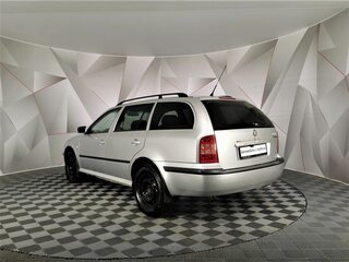 2005 Skoda Octavia II (A5), серебристый, 425150 рублей, вид 4