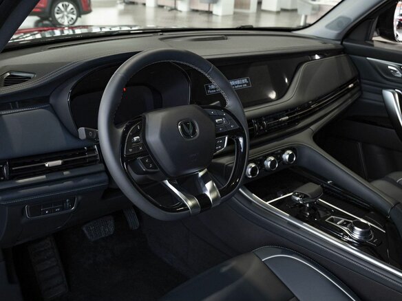 2025 Changan CS95 I Рестайлинг 2, чёрный, 4801401 рублей - вид 32