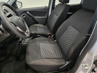 2026 Lada (ВАЗ) Granta I Рестайлинг, серебристый, 1082100 рублей, вид 5