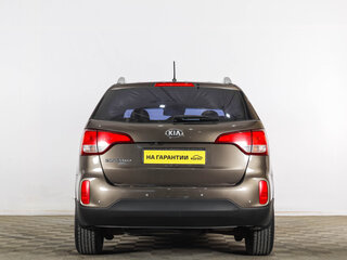 2014 Kia Sorento II Рестайлинг, бежевый, 1879000 рублей, вид 5