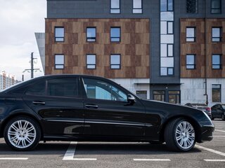 2008 Mercedes-Benz E-Класс 280 III (W211, S211) Рестайлинг, чёрный, 2850000 рублей, вид 2