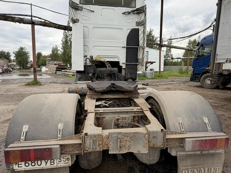 2005 Renault Premium, белый, 800000 рублей, вид 2
