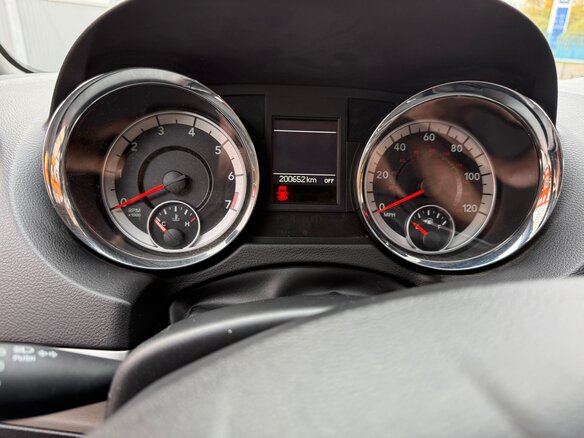 2017 Dodge Caravan Grand V, серый, 2150000 рублей - вид 5
