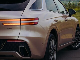 2021 Genesis GV70 I, чёрный, 4800000 рублей, вид 4