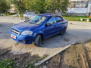 2010 Chevrolet Aveo I Рестайлинг, синий, 350000 рублей, вид 1