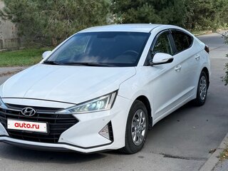 2019 Hyundai Elantra VI (AD) Рестайлинг, белый, 1300000 рублей, вид 1