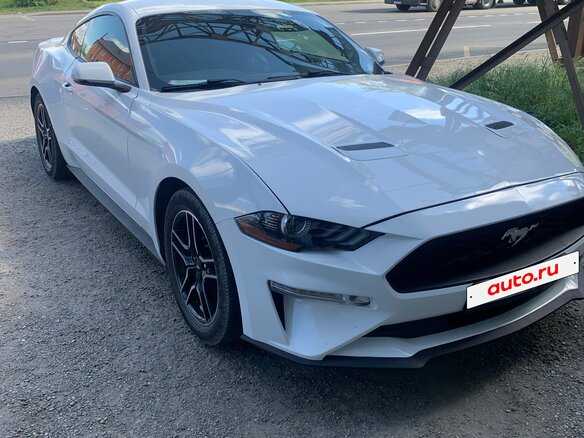 2019 Ford Mustang VI Рестайлинг, белый, 2800000 рублей