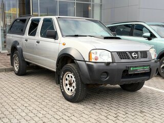 2012 Nissan NP300, серебристый, 1274000 рублей, вид 3