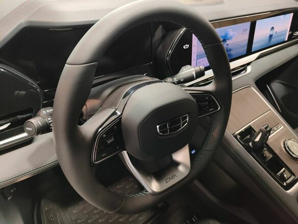 2026 Geely Monjaro I, серебристый - вид 17