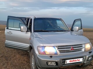 2002 Mitsubishi Pajero III, серебристый, 850001 рублей, вид 2