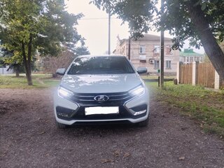 2023 Lada (ВАЗ) Vesta I Рестайлинг (NG), белый, 1350000 рублей, вид 1