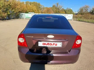 2009 Ford Focus II Рестайлинг, фиолетовый, 470000 рублей, вид 3