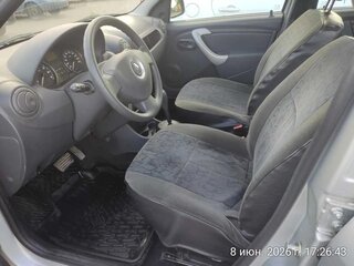 2015 Renault Logan I Рестайлинг, серый, 820000 рублей, вид 3