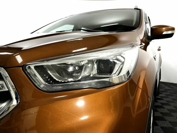 2018 Ford Kuga II Рестайлинг, коричневый, 1670000 рублей - вид 18