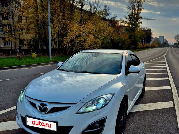 2011 Mazda 6 II (GH) Рестайлинг, белый, 1300000 рублей - вид 2