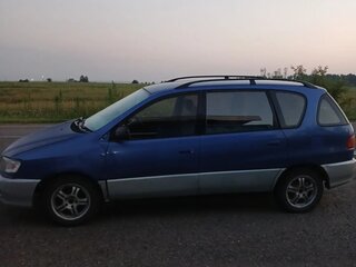 1997 Toyota Ipsum I (M10), синий, 377000 рублей, вид 5