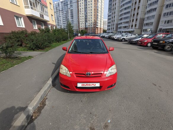 2005 Toyota Corolla IX (E120, E130) Рестайлинг, красный, 480000 рублей - вид 1