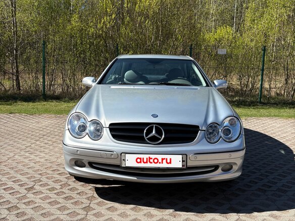 2004 Mercedes-Benz CLK-Класс 200 II (W209), серебристый, 1150000 рублей - вид 2