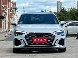 2023 Audi A3 35 TFSI IV (8Y), белый, 1540000 рублей, вид 2