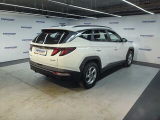 2021 Hyundai Tucson IV, белый, 2170000 рублей, вид 3