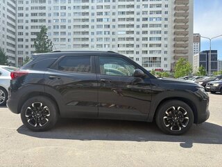 2022 Chevrolet TrailBlazer III, чёрный, 1350000 рублей, вид 5