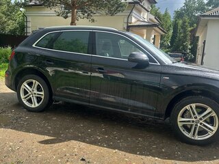 2019 Audi Q5 II (FY), чёрный, 3000000 рублей, вид 4