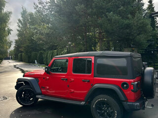 2020 Jeep Wrangler IV (JL), красный, 3700000 рублей, вид 5