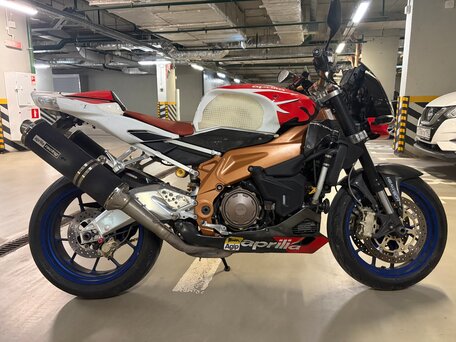 2007 Aprilia Tuono 1000, красный, 550000 рублей, вид 5