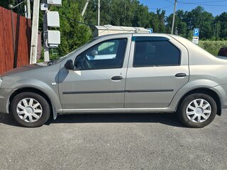2010 Renault Logan I Рестайлинг, бежевый, 390000 рублей, вид 4