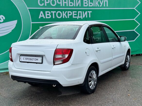 2019 Lada (ВАЗ) Granta I Рестайлинг, белый, 470000 рублей - вид 3
