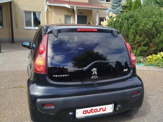 2012 Peugeot 107 I Рестайлинг, чёрный, 350000 рублей, вид 4