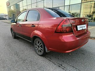 2007 Chevrolet Aveo I Рестайлинг, красный, 159000 рублей, вид 3