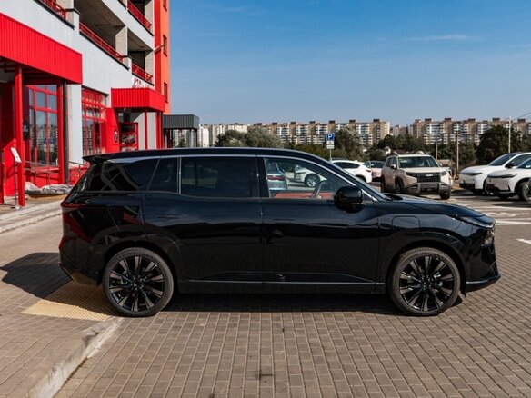 2026 Toyota bZ3X 58.3 kWh, чёрный, 3030000 рублей - вид 4