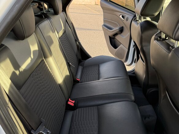 2012 Ford Focus ST III, белый, 1500000 рублей - вид 14
