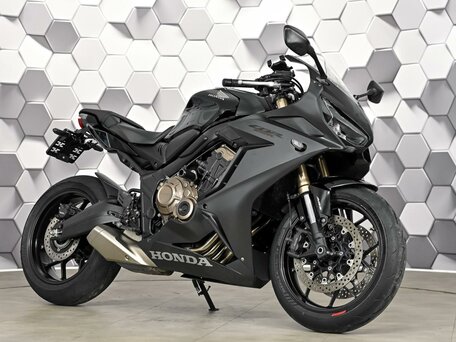 2022 Honda CBR 650R, чёрный, 899000 рублей, вид 1