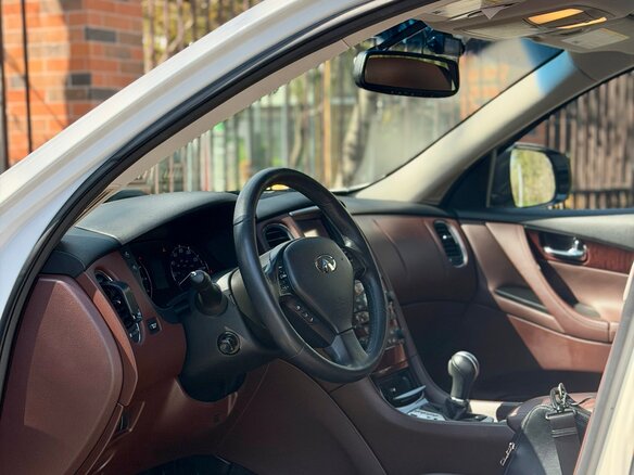 2017 Infiniti QX50 I Рестайлинг, белый, 1400000 рублей - вид 6