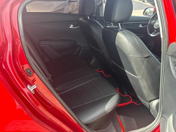 2018 Kia Rio IV, красный - вид 26