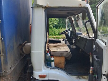 2006 TATA 613, белый, 790000 рублей, вид 4