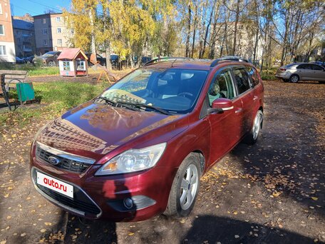 2008 Ford Focus II Рестайлинг, пурпурный, 430000 рублей, вид 2