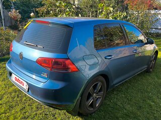 2014 Volkswagen Golf VII, синий, 1330000 рублей, вид 2