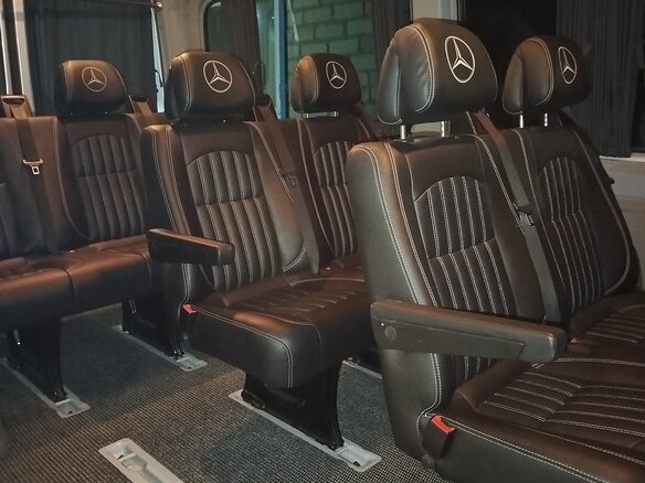 2006 Mercedes-Benz Sprinter, серебристый, 2500000 рублей - вид 4