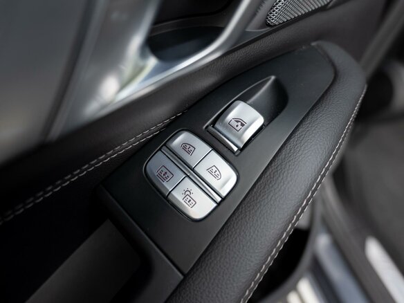 2021 BMW X7 40i I (G07), серый, 8799000 рублей - вид 33