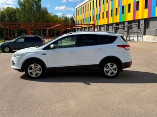 2014 Ford Kuga II, белый, 1290000 рублей, вид 4