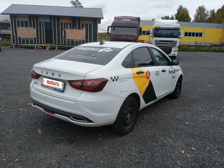 2023 Lada (ВАЗ) Vesta I Рестайлинг (NG), белый, 815100 рублей, вид 3